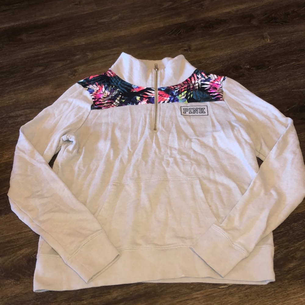 VS Pink Sweatshirt